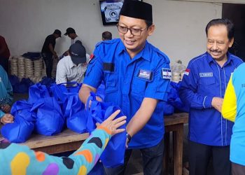 Kader Partai Demokrat Bagikan 4 Ribu Sembako