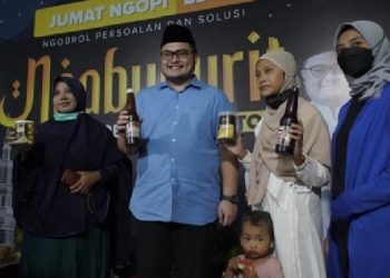 Bupati Kediri Hanindhito Himawan Pramana dalam Jumat Ngopi. Foto: Istimewa
