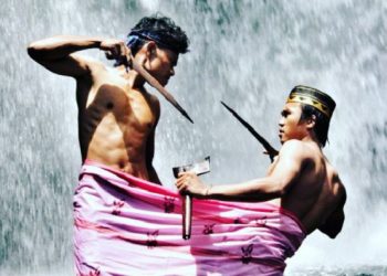 Tarung Sarung, Tradisi Warga Bugis Menjaga Kehormatan