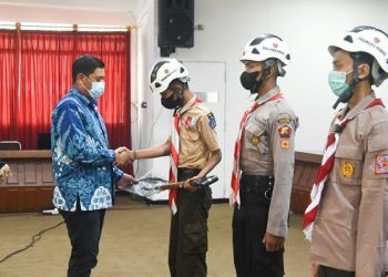 Wali Kota Kediri Lepas Kontingen Aksi Pramuka Peduli Semeru