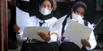 Guru honorer di Tulungagung yang telah diangkat menjadi PPPK. Foto: Bacaini/Setiawan