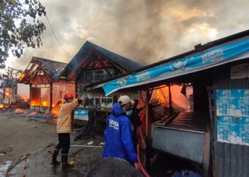Pasar Ngadiluwih Kediri Terbakar Hebat