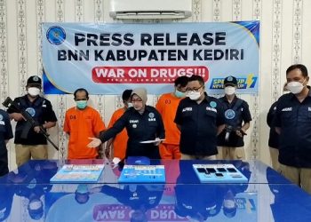 Sempat Kabur, BNN Kabupaten Kediri Tangkap 3 Pengedar Sabu