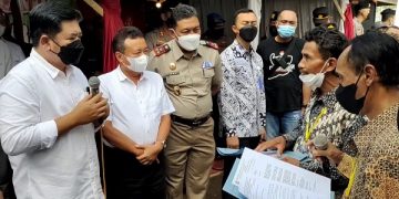 Menteri ATR/BPN Hadi Tjahjanto saat bertemu dengan warga dan  Paguyuban Mangli Bersatu. Foto: Bacaini/AK.Jatmiko