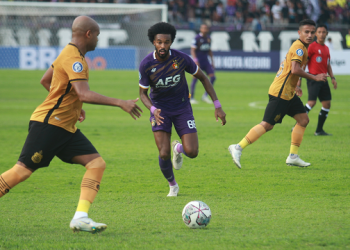 Gagal Menang Kandang, Javier Roca Minta Maaf Pada Persik Mania