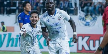 Abel Camara usai mencetak gol ke gawang PSIS Semarang. Foto: Arema FC Official