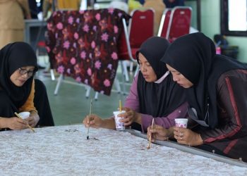 Kembangkan Ekonomi Kreatif, Pemkot Kediri Gelar Pelatihan Batik
