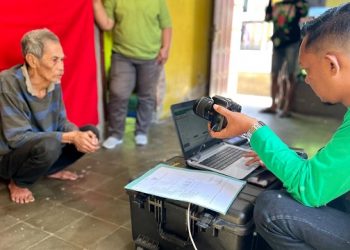 Dispendukcapil Kota Kediri Jemput Bola Perekaman KTP Warga ODGJ