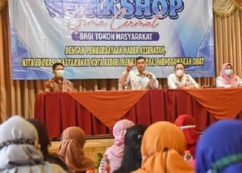 Wali Kota Kediri Ajak Kader Kesehatan Edukasi Penggunaan Obat