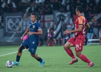 Bertandang ke Bali United, Arema FC Menang Hoki