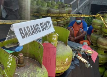 Polisi Meringkus 2 Pelaku Pengoplos 4.500 LPG Subsidi di Jombang