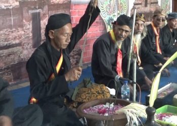 Tradisi Jamasan Pusaka Peninggalan Mataram Islam di Nganjuk