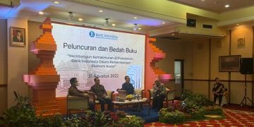 Acara peluncuran dan bedah buku di Kantor BI Kediri. Foto: Bacaini/Novira