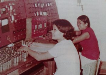 Kisah Cinta Pendiri Alfamart Dengan Tukang Baterei