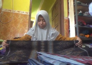 Harga Kapas Naik, Perajin Tenun Ikat di Kediri Naikkan Harga Jual