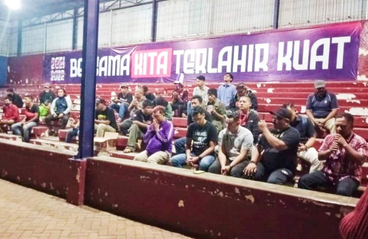 Tradisi Lama Dukung Persik, FKSP Doa Bersama di Stadion Brawijaya