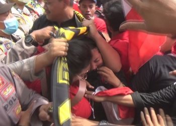 Demo BBM di Jombang, Aktivis Perempuan Ikut Jadi Korban