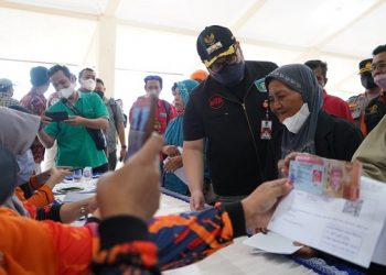 Mas Dhito Pantau Langsung Penyaluran BLT BBM