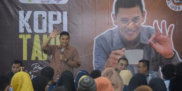 Wali Kota Kediri Abdullah Abu Bakar saat hadir dalam Kopi Tahu Manisrenggo. Foto: Ist