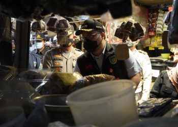 Mas Dhito Siapkan Bantuan Bagi 5 Ribu Pedagang di Pasar