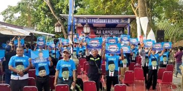 Deklarasi dukungan Lanyalla Mattaliti Pilpres 2024. Foto: Bacaini/AK.Jatmiko