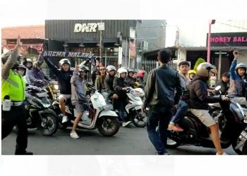 Ratusan Aremania Dihalau di Perbatasan Kota Kediri