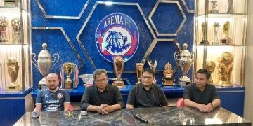 Konferensi pers di Kantor Arema FC. Foto: Bacaini/A.Ulul