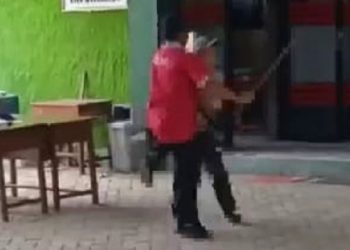 Video Pemukulan Viral, Waka SMKN 1 Tulungagung Dicopot