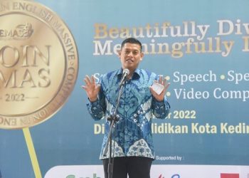 Wali Kota Kediri Sebut English Massive Jadi Solusi Menangkap Peluang