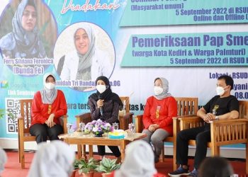Buka Seminar Cegah Kanker, Bunda Fey Tekankan Manfaat Pap Smear
