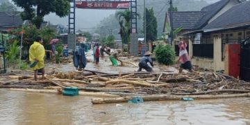 Sisa-sisa kerusakan akibat banjir di Desa Sitiarjo, Malang. Foto: BPBD Kabupaten Malang.