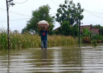 Warga di Tulungagung Keluhkan Penyakit Kulit Akibat Banjir