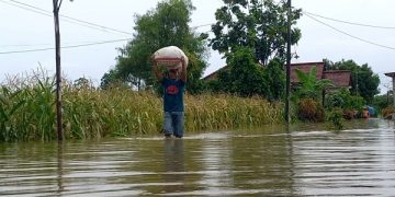 Kondisi banjir di Desa Ngranti, Kecamatan Boyolangu, Tulungagung. Foto: Bacaini/Setiawan