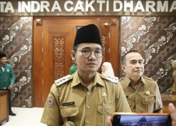 Ini Profil Bupati Bangkalan yang Kantornya Digeledah KPK