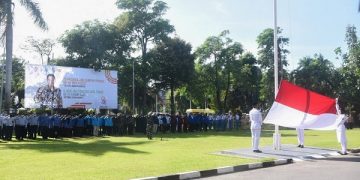 Upacara Peringatan Hari Sumpah Pemuda di Halaman Balai Kota Kediri. Foto: Ist