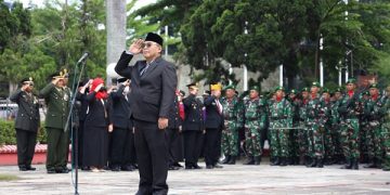 Upacara bendera dalam rangka peringatan Hari Pahlawan Nasional. Foto: Ist