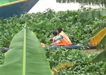 Bawa Penumpang, Perahu Tambangan di Jombang Terseret Arus Sungai