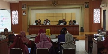 Kegiatan pembinaan BUMD dan BLUD di Ruang Kilisuci Pemkot Kediri. Foto: Ist
