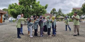 Wisata edukasi anak-anak yang berhadapan dengan hukum. Foto: Ist