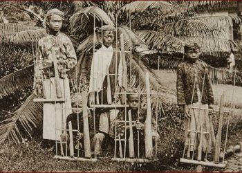 Kisah Angklung, Dari Logo Google Hingga Pengamen Jalanan