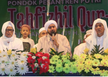 Lirboyo Bersholawat Guncang Kediri Malam Nanti