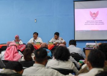 Rakor verifikasi dan validasi kelayakan penerima bansos, Dinsos Kota Kediri. Foto: Ist