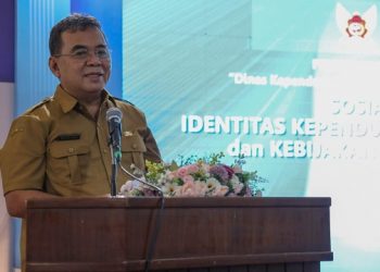 Sekda Kota Kediri saat sambutan dalam kegiatan Sosialisasi Identitas Kependudukan Digital (IKD). Foto: Ist