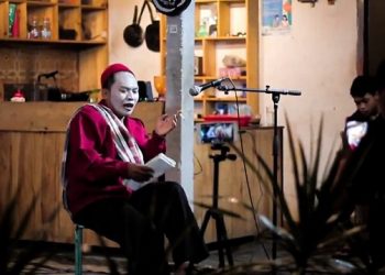Mengkritik Pemerintah Dengan Pantomim
