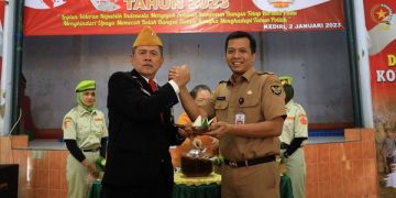 Ferry Djatmiko dan Petrus Situmorang dalam acara peringatan Hari Jadi LVRI ke-66 tahun 2023. Foto: Ist
