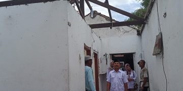 Salah satu rumah tak layak huni yang diperbaiki dengan bantuan politisi Gerindra. Foto: Ist