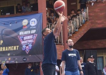 Wali Kota Kediri Buka Udinus Basketball Tournament 3X3