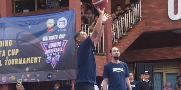 Wali Kota Kediri saat pembukaan Walikota Cup Udinus Basketball Tournament 3X3 (Three on Three) 2023. Foto: Ist