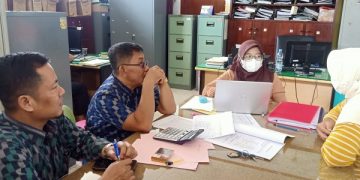 Pendampingan Pelaksanaan RAT oleh Dinkop dan UMTK Kota Kediri. Foto: Ist