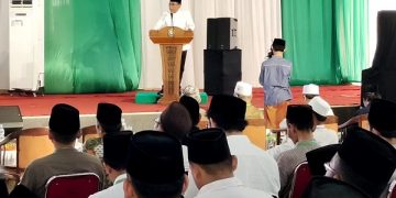 Ketua Umum PBNU, Yahya Cholil Staquf pada acara Halaqah Fiqih Peradaban di Lirboyo. Foto: Bacaini/AK.Jatmiko
